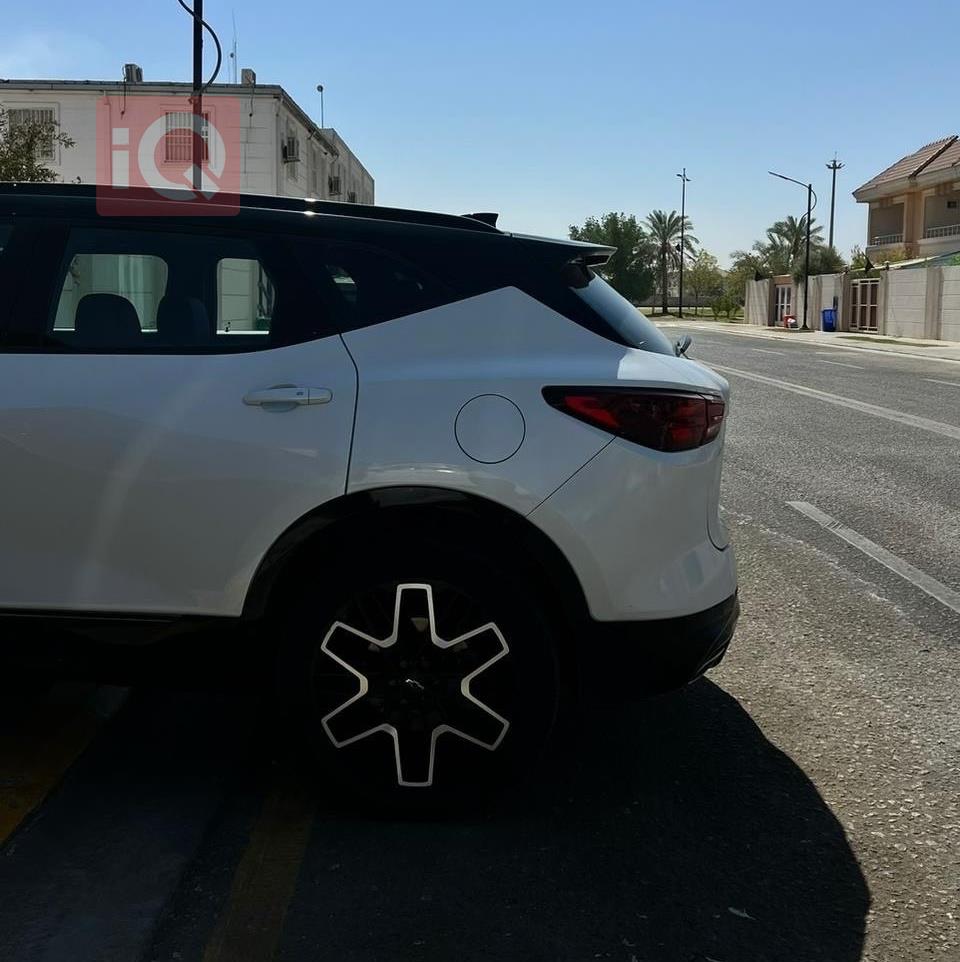 شێڤرۆلێت بلایزەر